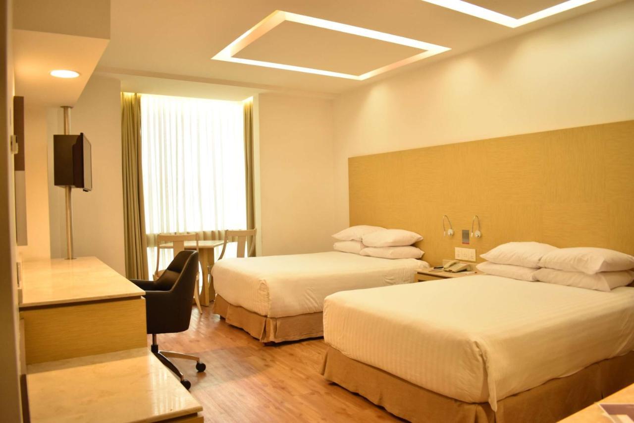 Ramada By Wyndham Santa Fe Hotel Mexico