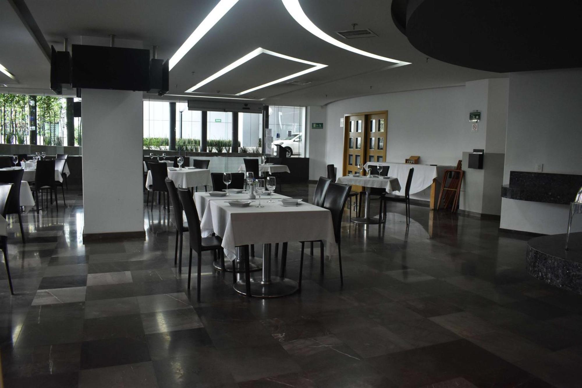 Ramada By Wyndham Santa Fe Mexico