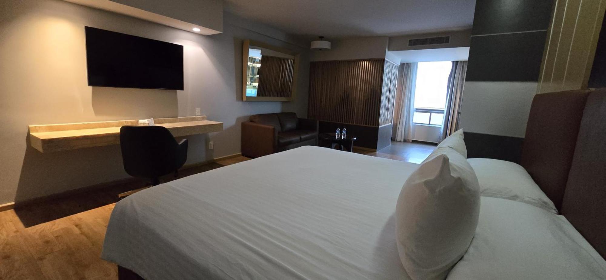 Ramada By Wyndham Santa Fe Mexico