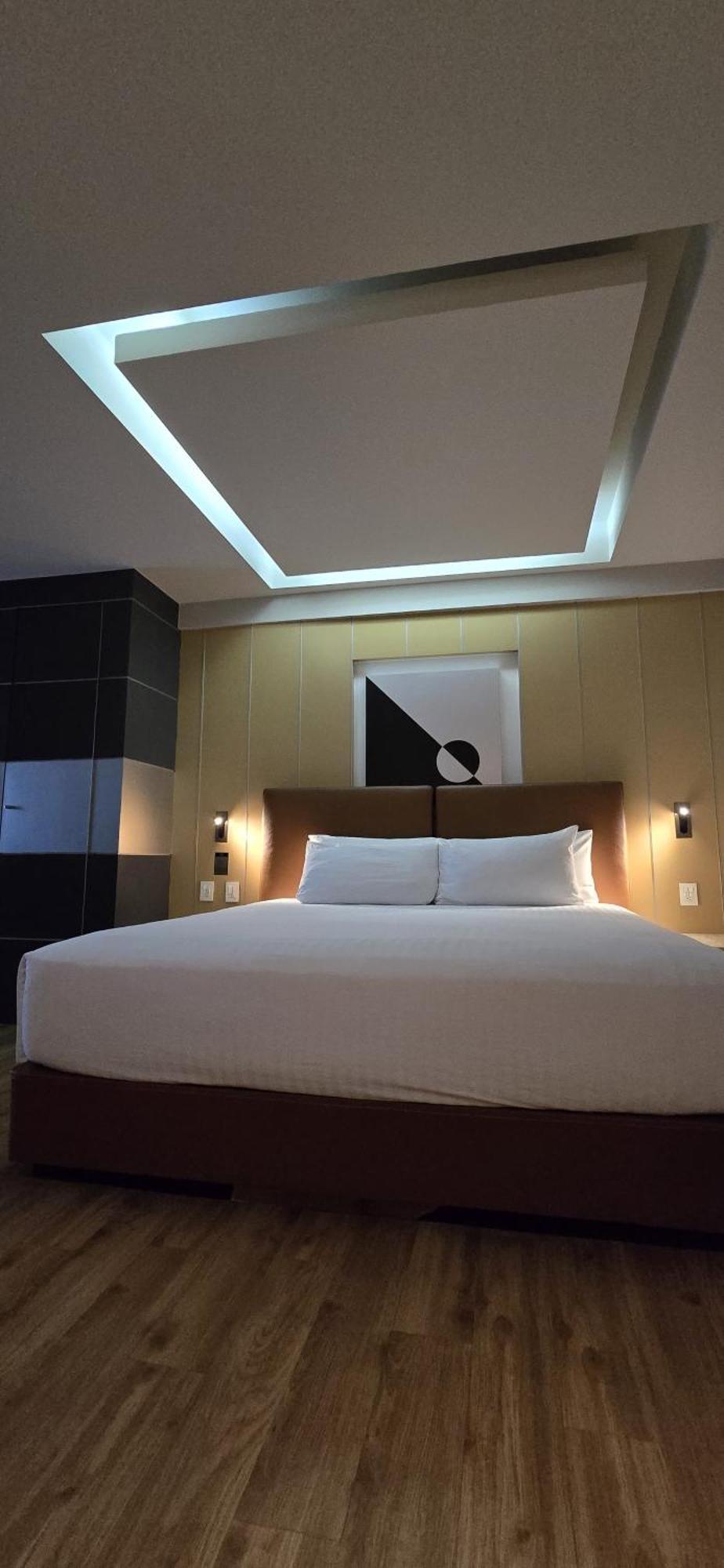 Hotel Ramada By Wyndham Santa Fe Mexiko-Stadt