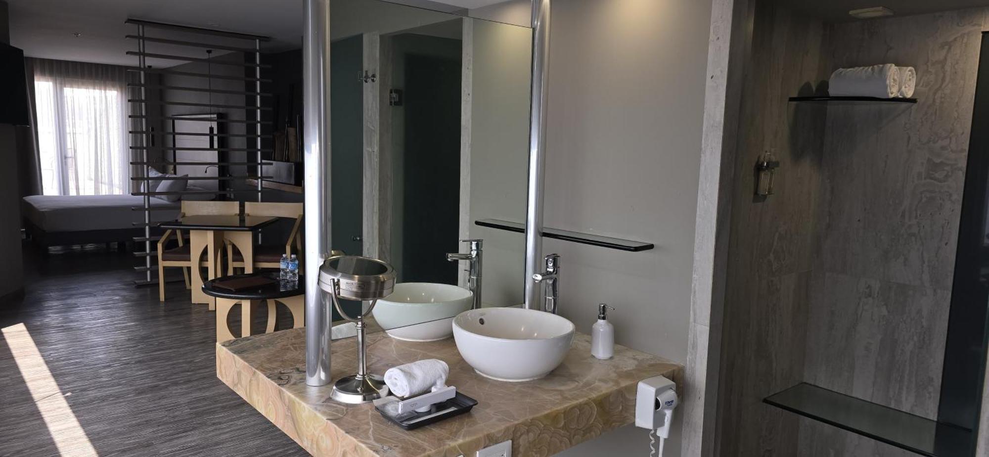Ramada By Wyndham Santa Fe